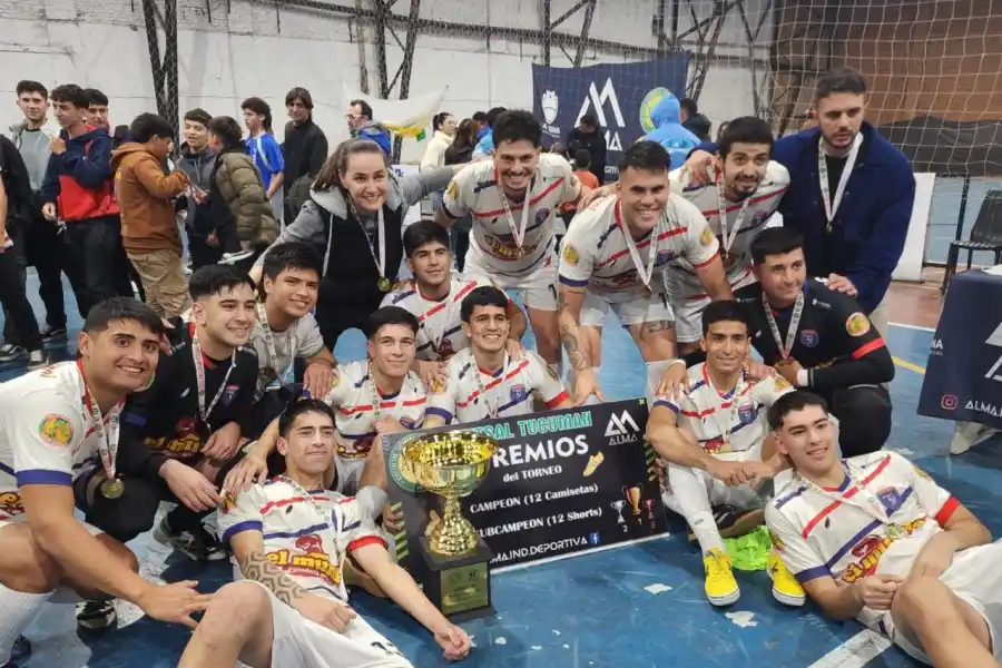 AMIGOS. El equipo conformado por amigos del centro de estudiantes sigue comprometido con la institución. 