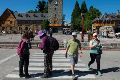 Hasta el 31 de enero viajaron 17 millones de turistas y gastaron 2,8 billones de pesos