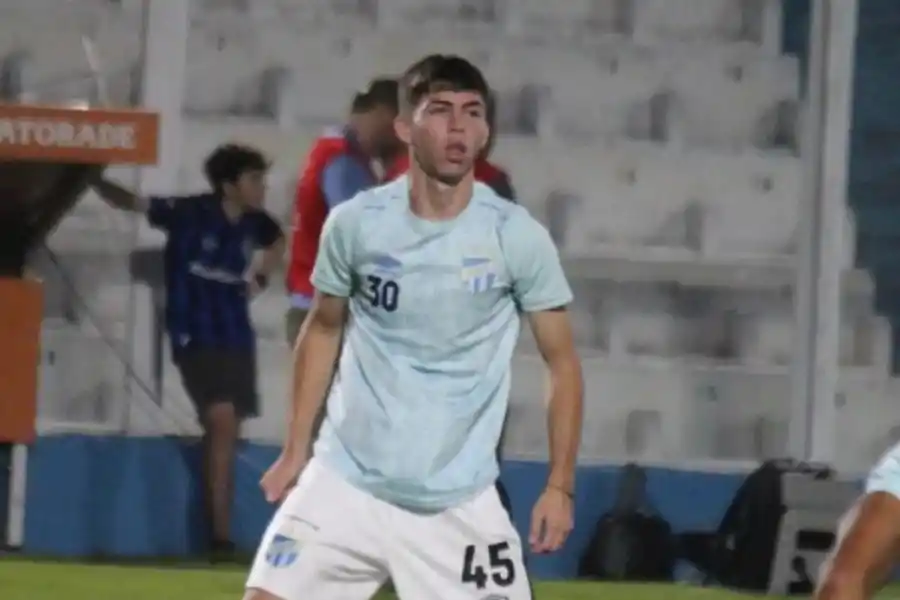 LA ESPERANZA. Alexis Rad, el lateral tucumano que fue llamado de urgencia para el partido debut del torneo.