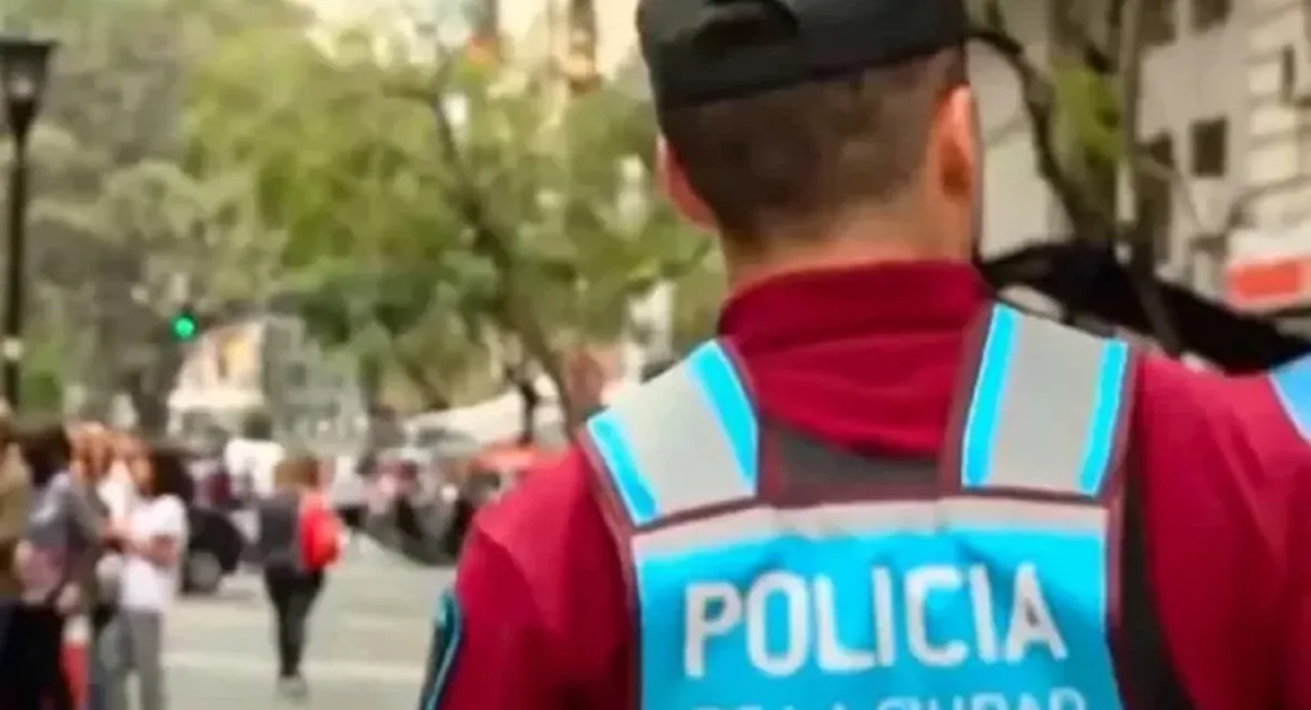 Tragedia en Buenos Aires: un adolescente murió tras ser atropellado por un colectivo