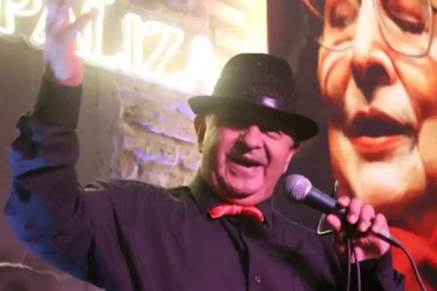 ELEGIDO POR EL PÚBLICO. Antonio Correa vive en Juan Bautista Alberdi.