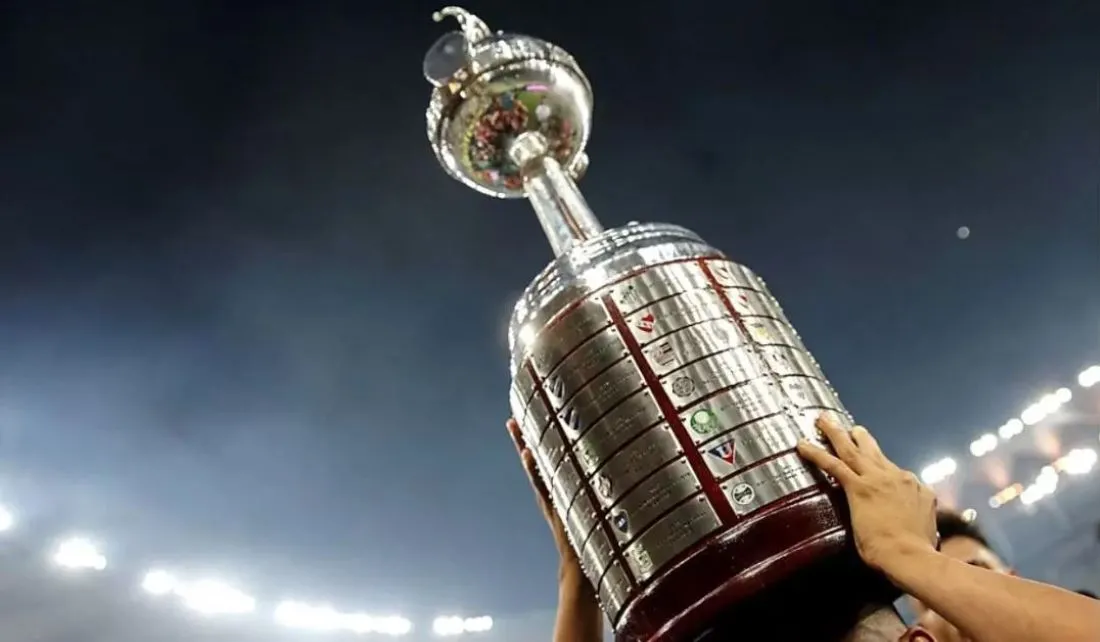 CODICIADO. Tener el trofeo de la Libertadores en la vitrina es el deseo de varios clubes del continente.