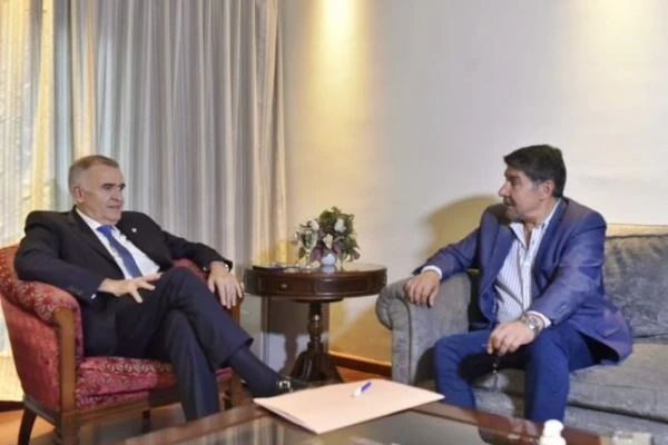 Obra pública en crisis: con la emergencia se le dará prioridad a escuelas y la cárcel