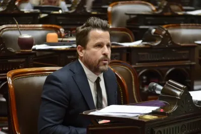 Martín Tetaz comparó la lista negra de diputados con la Venezuela de Chávez