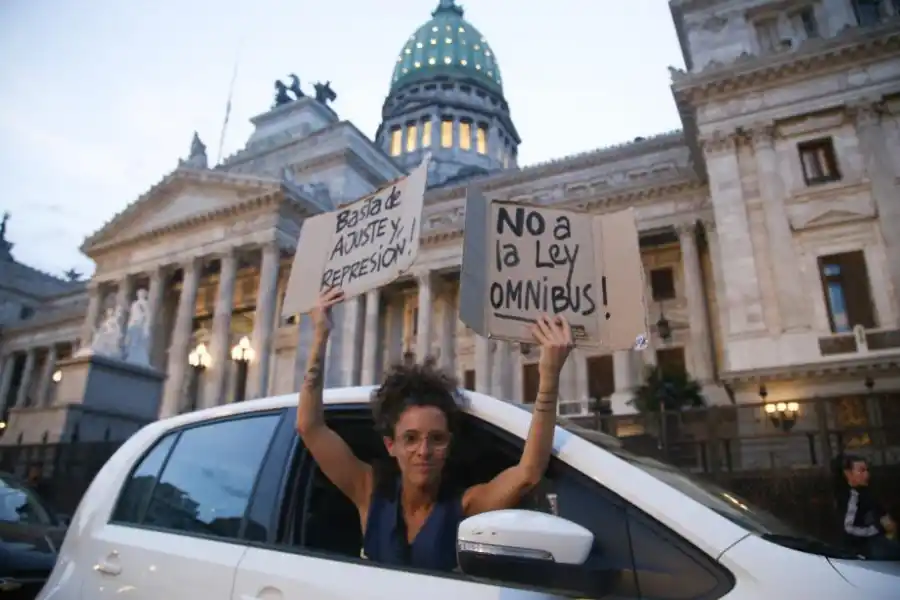 Ley ómnibus: Milei estalló contra los gobernadores por la falta de apoyo en Diputados