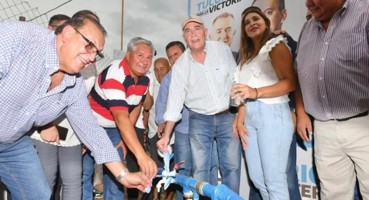 Jaldo inauguró un pozo de agua en Estación Aráoz y Tacanas