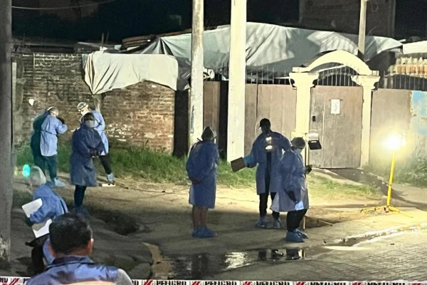 Joven herido al enfrentarse con un policía
