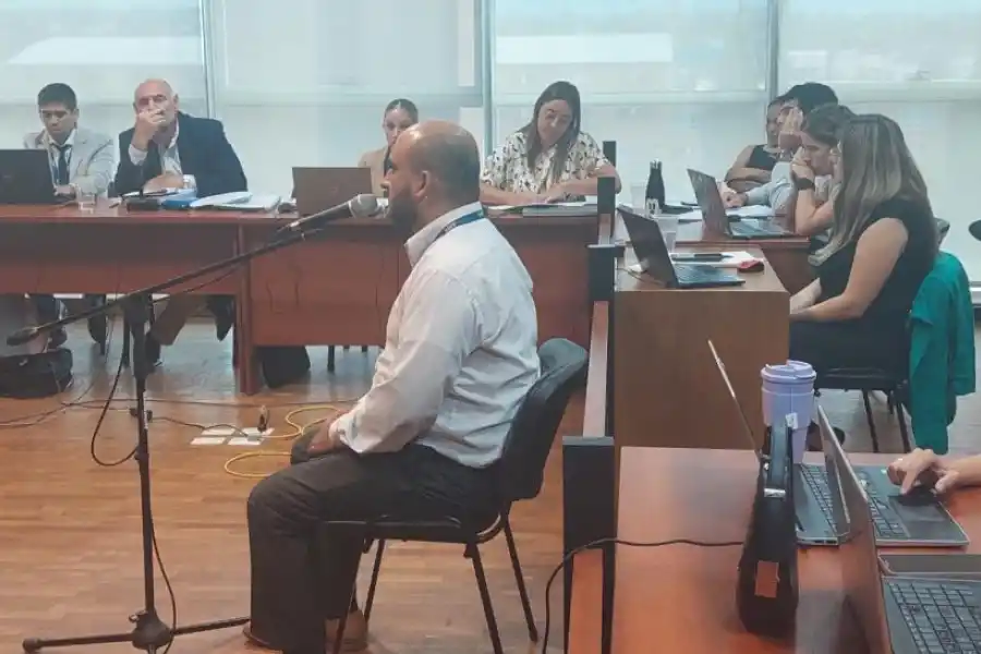 “’Miguelón’ ofrece dinero y drogas para que me apuñalen”