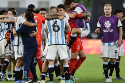 De cabeza a París 2024: Argentina derrotó a Brasil y clasificó a los Juegos Olímpicos