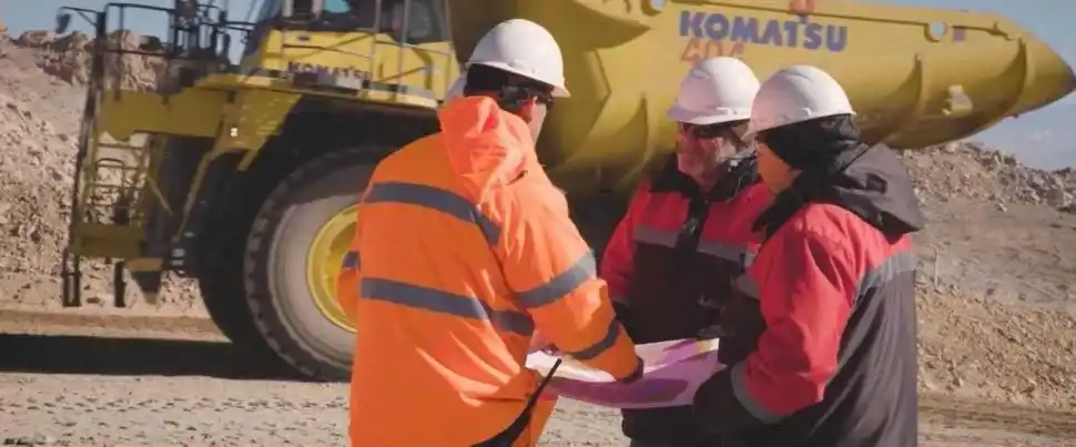 UN ESTUDIO CONSTANTE. Los ingenieros deben estar al tanto de las nuevas tendencias en el campo.