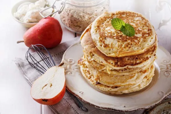 Pancakes de avena: la receta fácil, práctica y saludable para combinar con todo