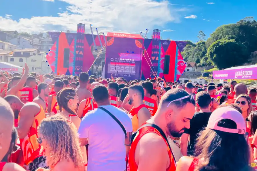 En Ouro Preto los estudiantes dan lecciones de carnaval. FOTO NICOLÁS SÁNCHEZ PICÓN