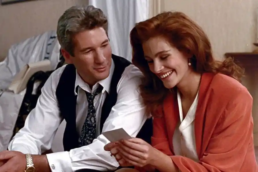 CLÁSICO MODERNO. Richard Gere y Julia Roberts formaron la pareja perfecta en “Mujer bonita”.