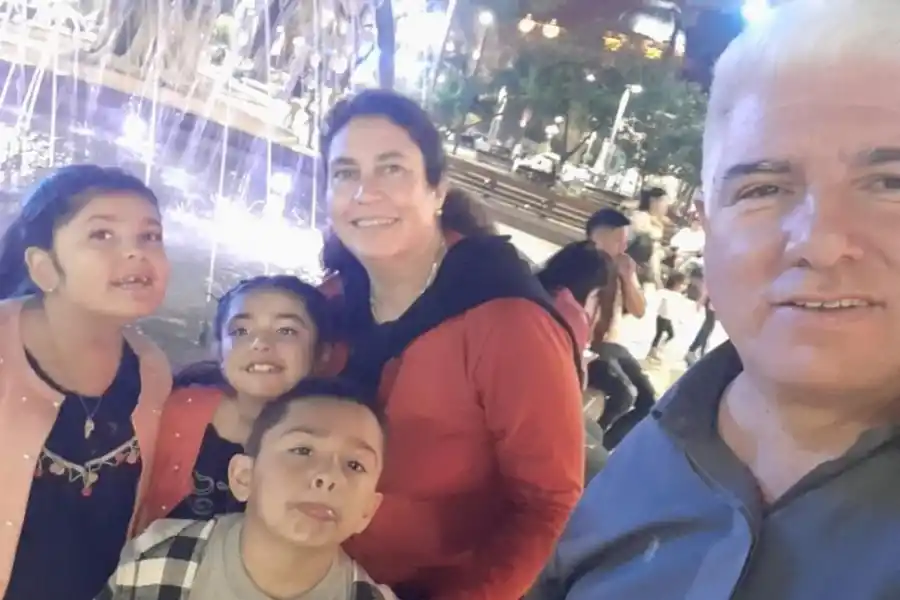 UN AMOR BENDECIDO. Carlos y Edith apuestan por un lazo duradero.