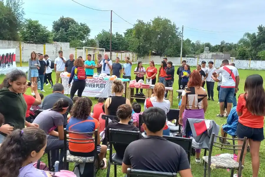 River Plate no solo vino a jugar al fútbol con Atlético Tucumán