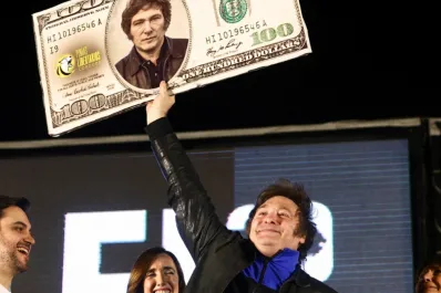 Milei: Estamos a un 85,7% de chances de poder dolarizar