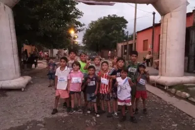 El atletismo corre por la educación