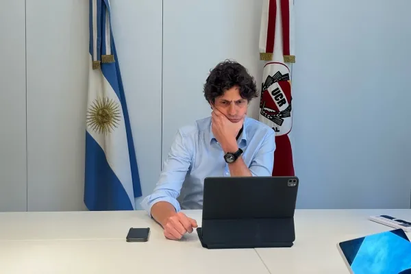 Lousteau: Milei tiene una decisión tomada en materia federal, someter a los gobernadores con la soga al cuello