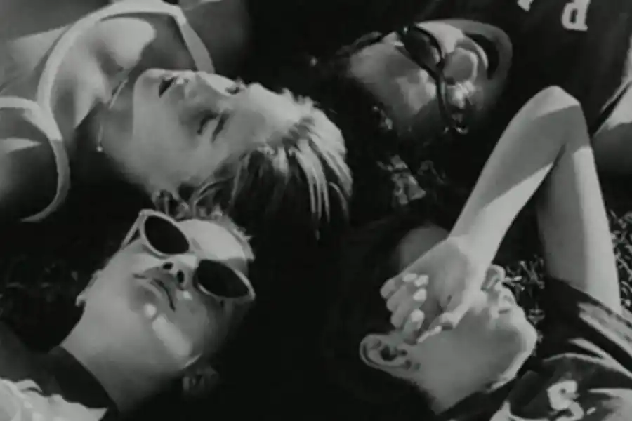 “LICK THE STAR”. Este fue el primer cortometraje de la directora Sofía Coppola.