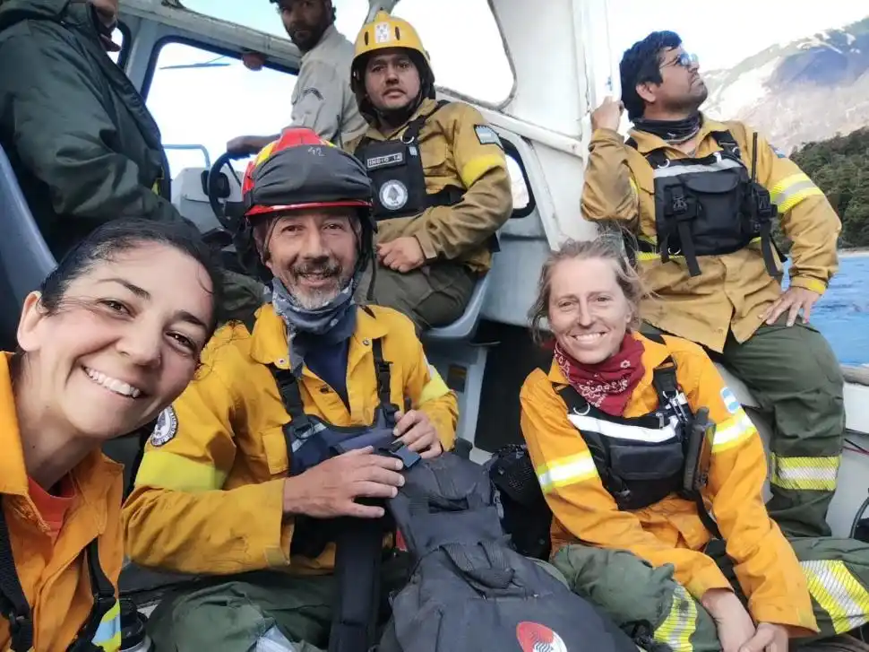 La tucumana que combate incendios en la Patagonia pero propone “amigarnos” con el fuego