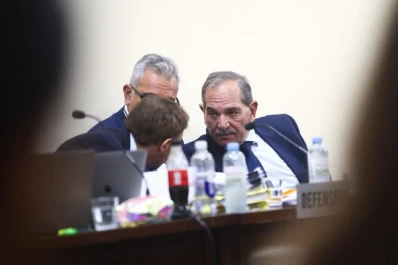 Alperovich enfrenta la tercera audiencia del juicio en su contra