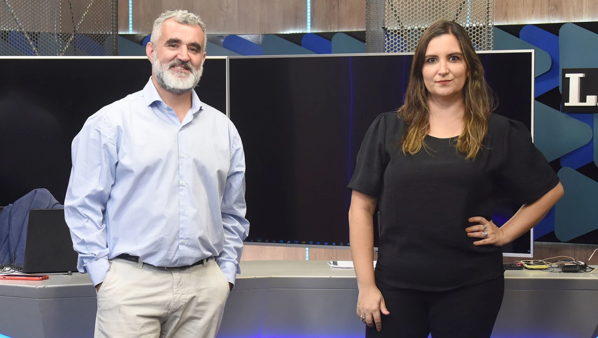 LOS CONDUCTORES. Indalecio Sánchez y Gabriela Baigorrí están a cargo de la información durante la emisión de Buen Día.