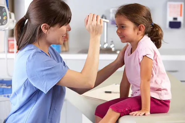 Vuelta a clases: ¿cuáles son los chequeos médicos obligatorios para comenzar el año lectivo?