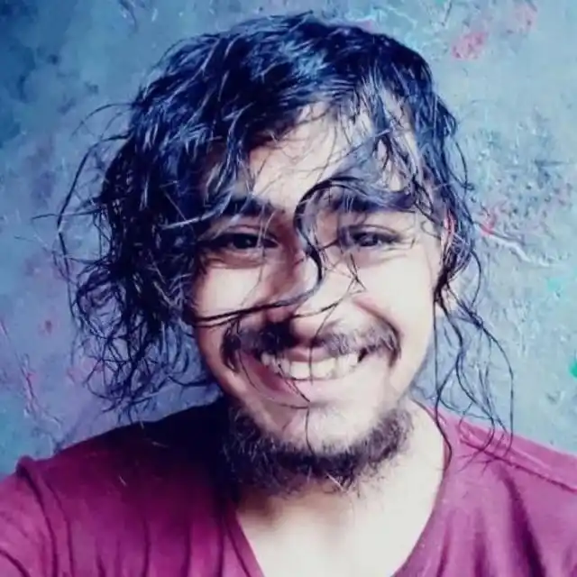 SERGIO PÉREZ. Se despliega desde el  contemporáneo-folclore.