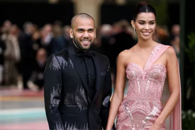 Dani Alves condenado por abuso sexual: cómo reaccionó su esposa y qué publicó en Instagram
