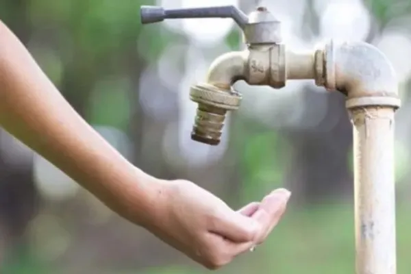 Vecinos de Villa Alem están sin agua desde hace casi ocho meses