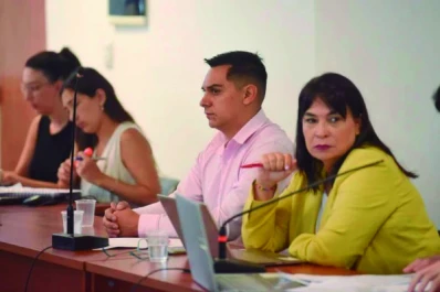 Piden condenar a un guardiacárcel por instigación al suicidio