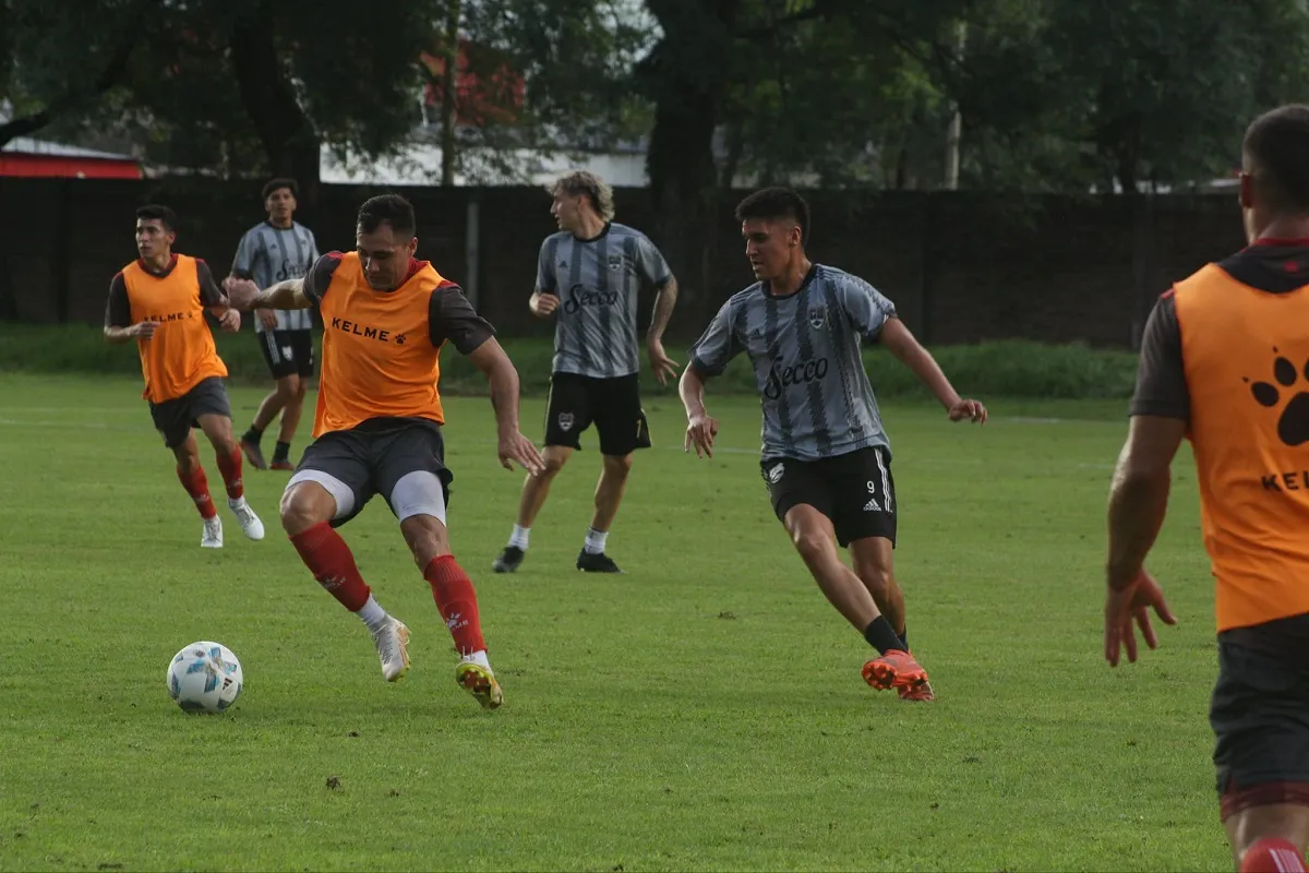 LISTO PARA VOLVER. Rodríguez sumó minutos en el complemento y podría integrar la lista de convocados contra Quilmes.