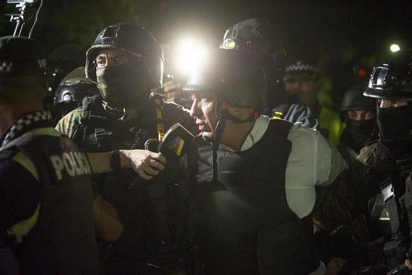 Suman seis los detenidos por el intento de huelga policial
