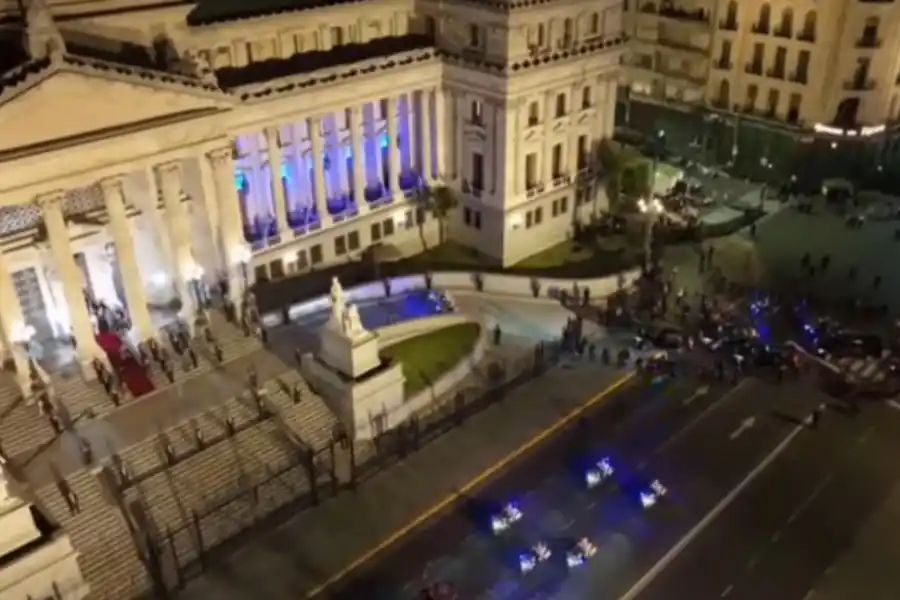 Quiénes recibieron a Milei en el Congreso