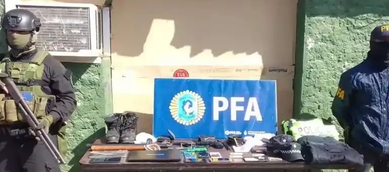 PRUEBA. Los elementos secuestrados a la banda de “narcopolicías”.