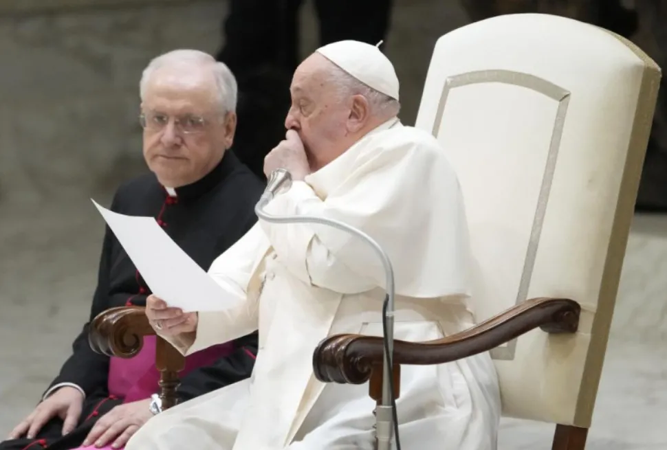 El Papa confirmó que atraviesa una bronquitis