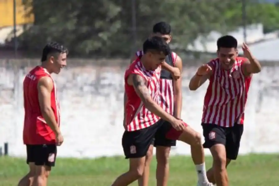 Así fue la semana de San Martín de Tucumán: gambetear la frustración de dos derrotas