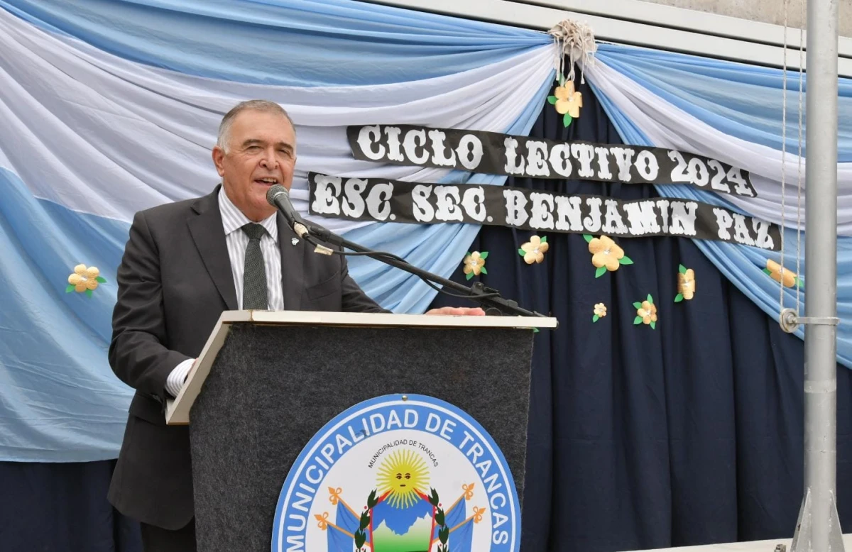 Jaldo inauguró la Escuela Secundaria de Benjamín Paz