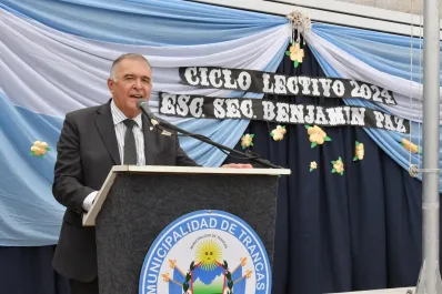 Jaldo inauguró la Escuela Secundaria de Benjamín Paz