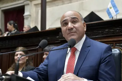 Juan Manzur reapareció y cuestionó el cierre de Télam