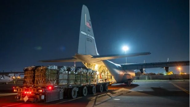ALIVIO. Los 38.000 paquetes de ayuda no reemplazan envíos por tierra.