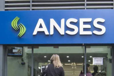 Tras el escándalo, el Gobierno oficializó la baja del contrato con Nación Seguros