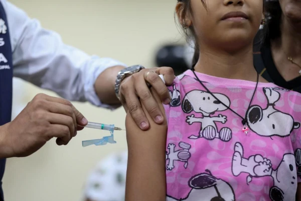Polémica por la vacuna del dengue: ¿es efectiva o no?