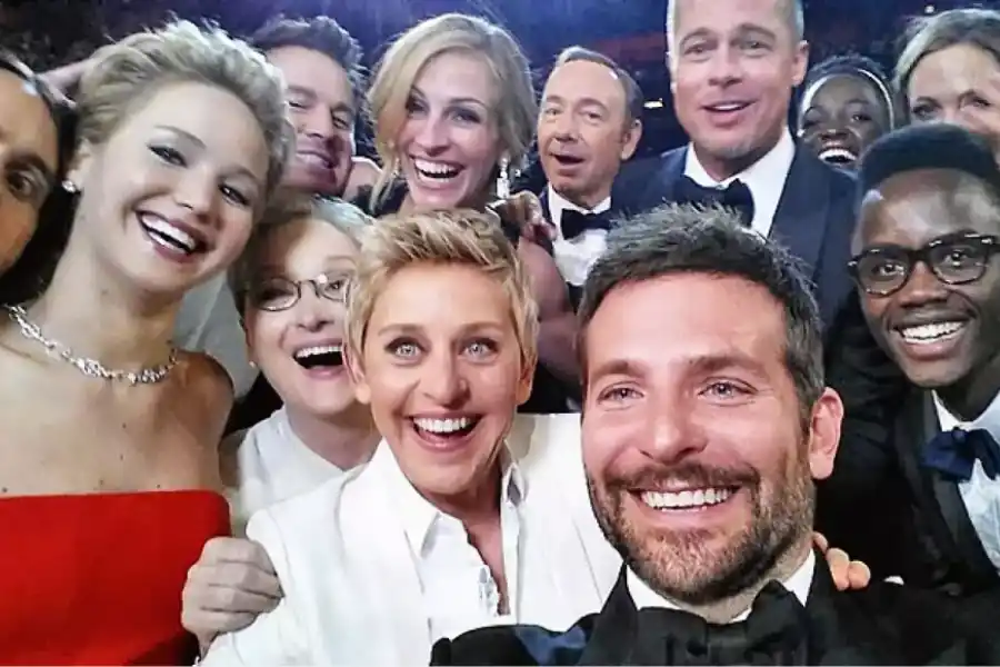 La emblemática selfie de los Oscar