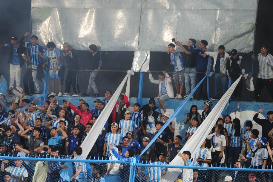 La dirigencia de Atlético Tucumán repudió los incidentes post partido