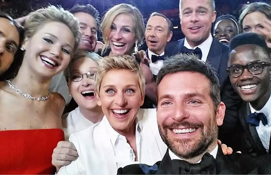 La emblemática selfie de los Oscar