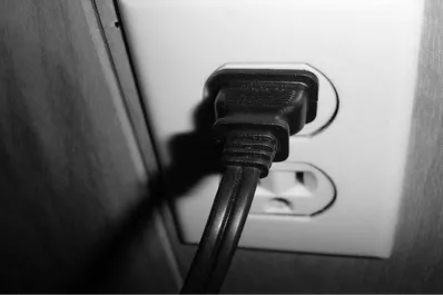 ¿Por qué algunos electrodomésticos consumen energía incluso cuando están apagados?