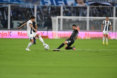 Atlético Tucumán cayó 4-1 en su visita a Talleres