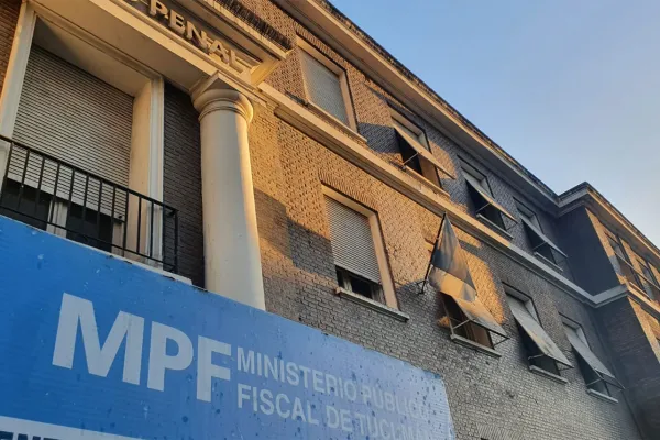 Denuncia de abuso contra jugadores de Vélez Sarsfield: las concentraciones de los equipos de fútbol, en el centro de las polémicas