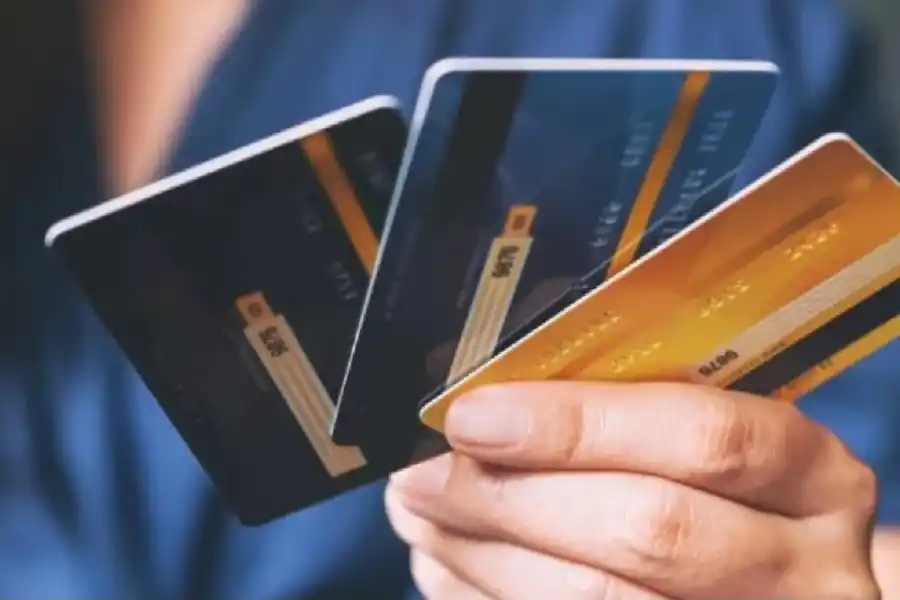 La Ley Arabia busca derogar ciertas disposiciones de la Ley de Tarjetas de Crédito vigente desde 1998.